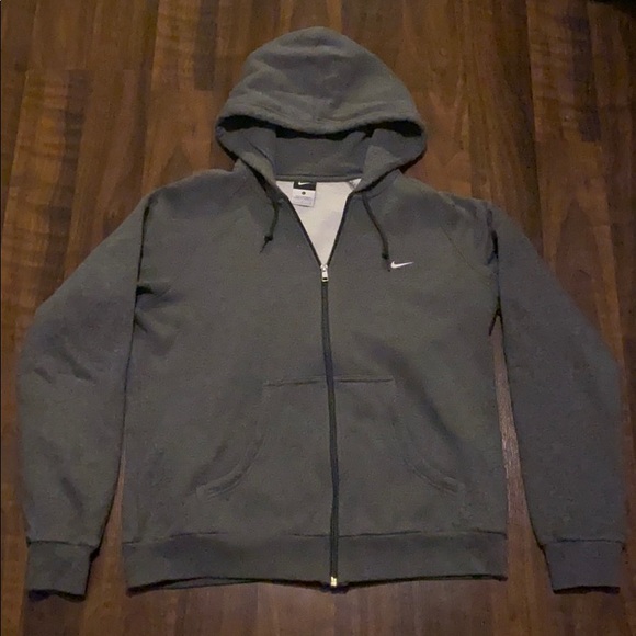 Nike Tops - Nike zip up Nike Tops - Nike zip up